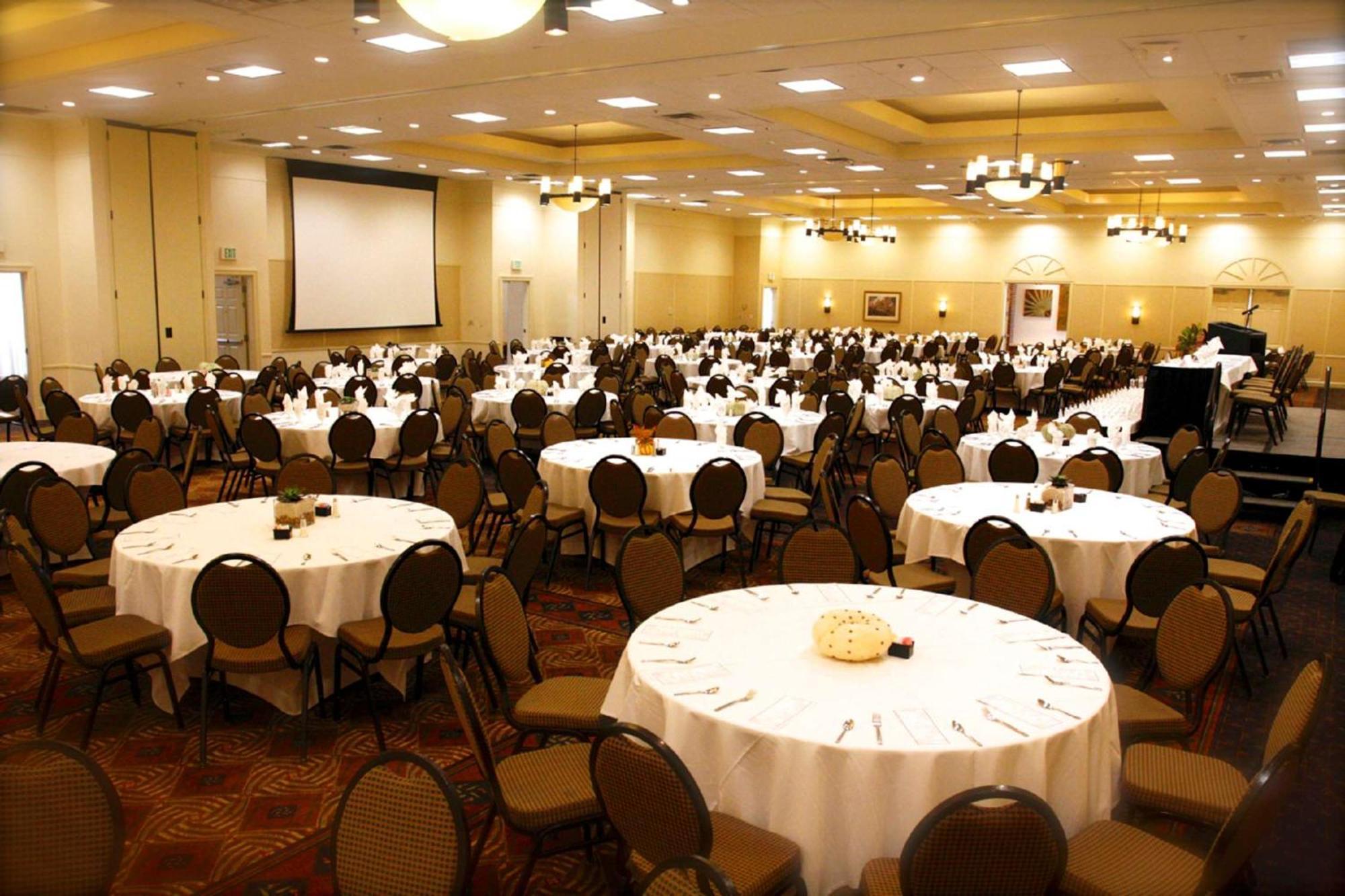 Hilton Garden Inn Albany Exterior photo